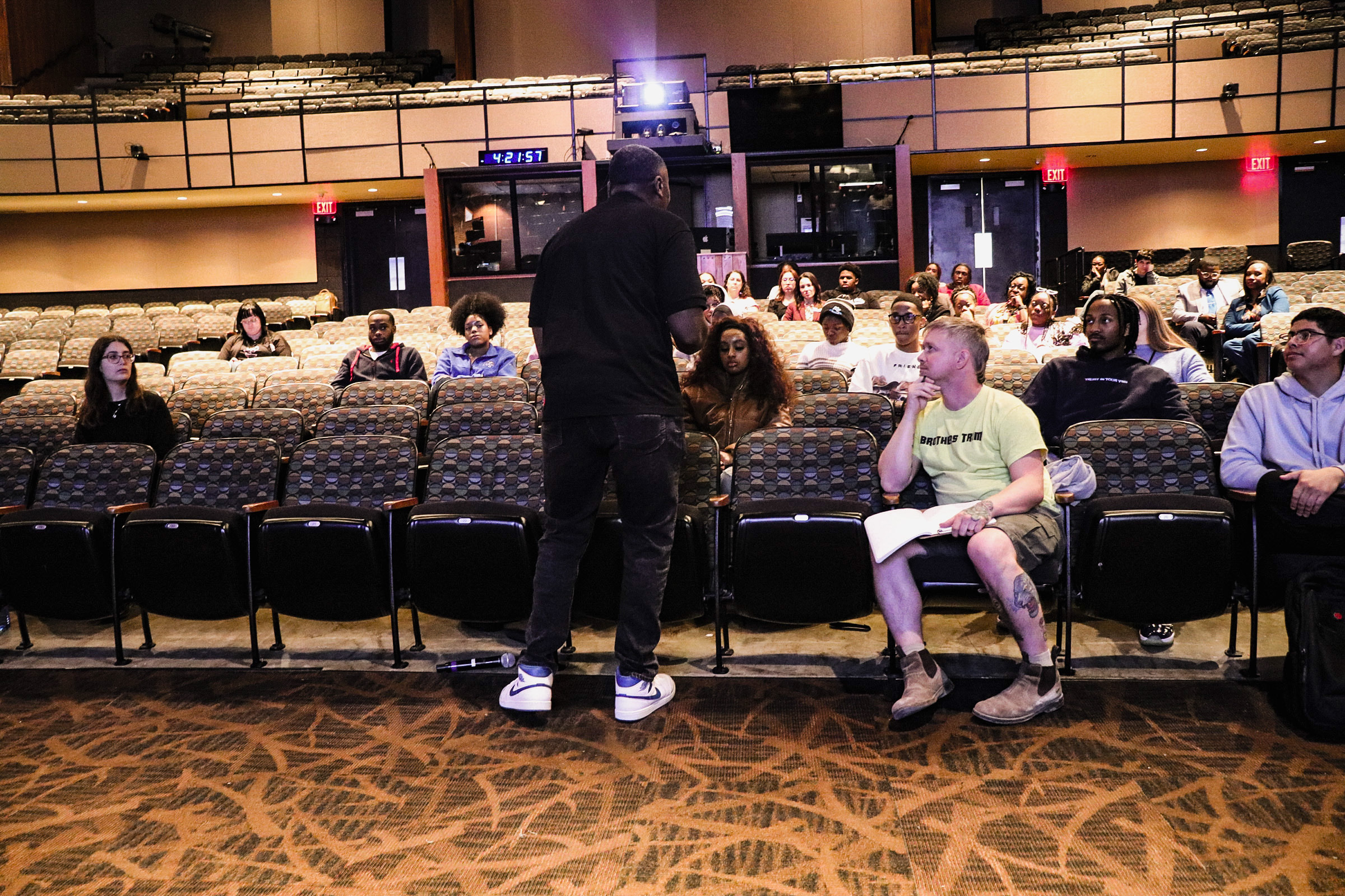 84D909F0-FA05-4643-967D-E11CFB6D11E6